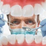 Ce include un pachet complet de igienizare dentară profesională şi de ce este important?